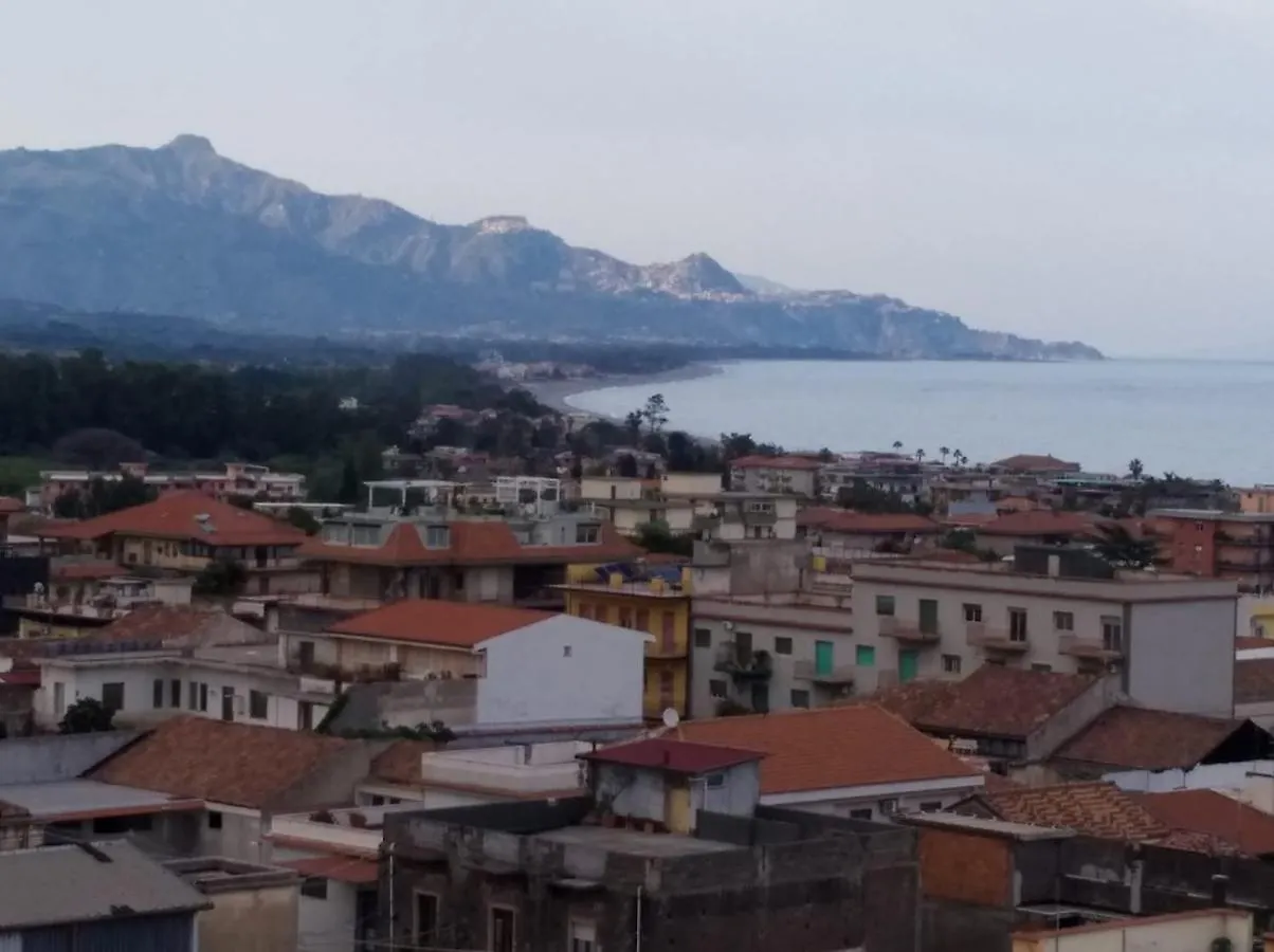 Casa Donna Rosaria Tra Etna E Taormina Apartment Riposto 0*,